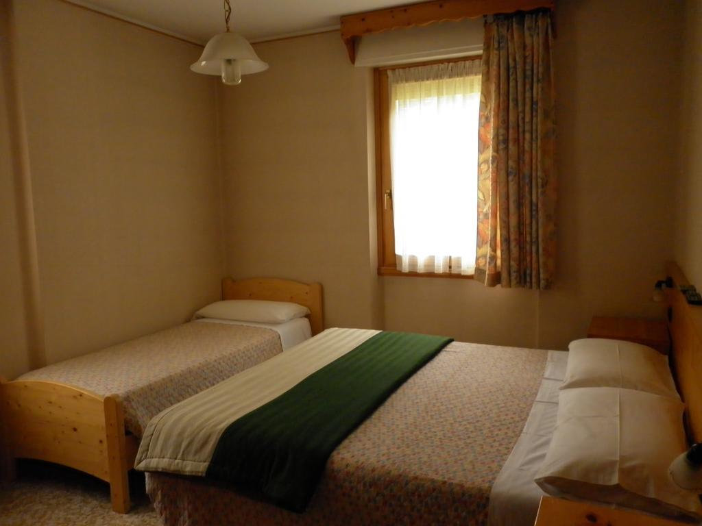 Hotel Zebru วัลฟูร์วา ห้อง รูปภาพ